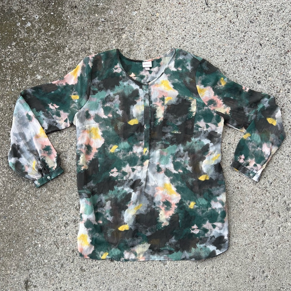 Green with White & Yellow Paint Strokes Blouse Long Sleeve Top NEW WITH TAGS